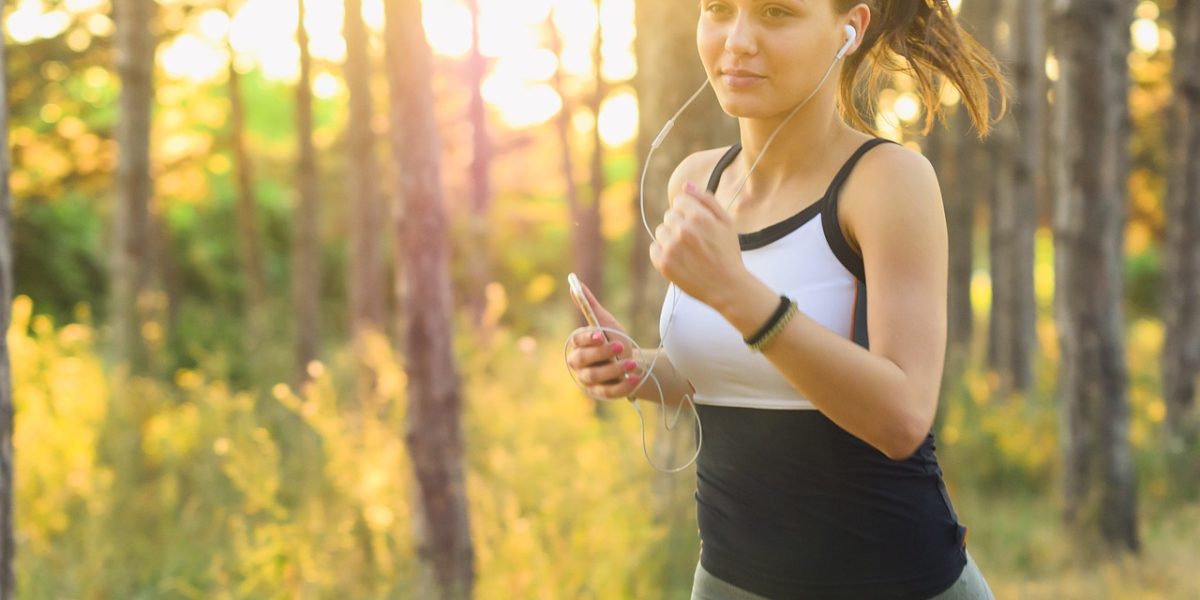 Entrenar, comer y descansar Pilares de vida saludable